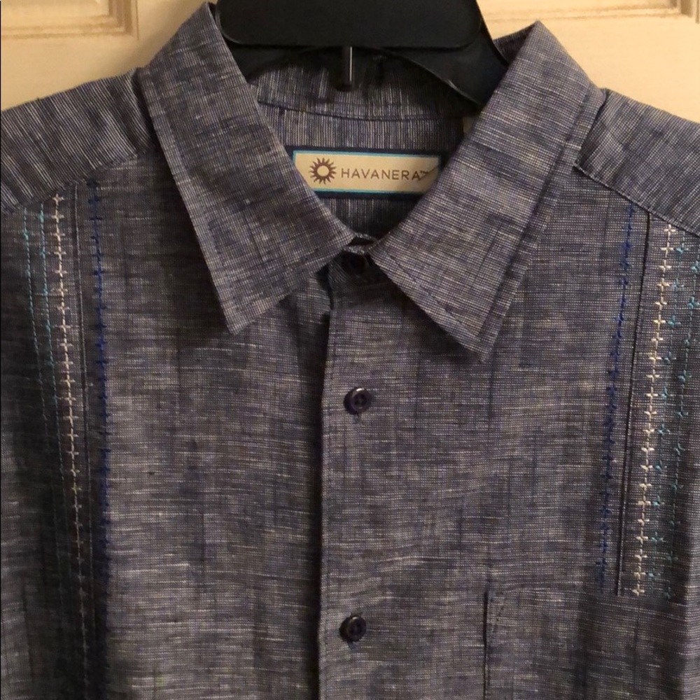 Havanera Men’s Short Sleeve shirt.